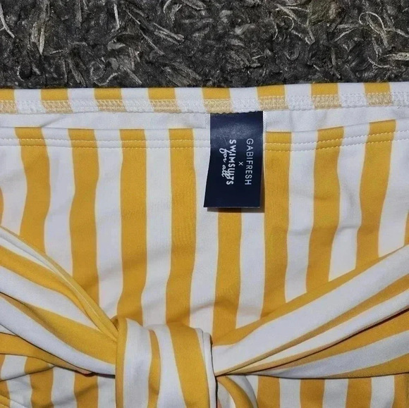 Gabi fresh bikini bottom - Picture 2 of 4